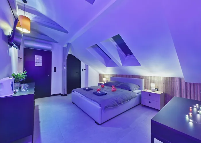 Romantic Loveaparts *