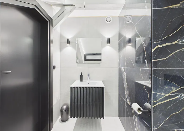 Romantic Loveaparts *