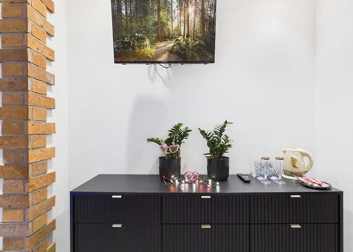 Romantic Loveaparts 马尔基